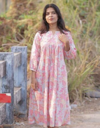 Lilly Kurti